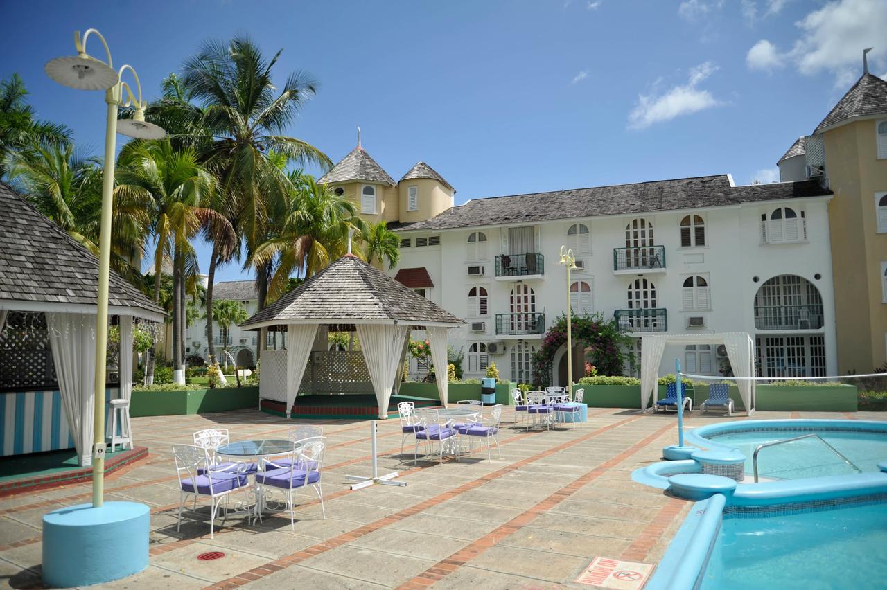 Sandcastles Beach Resort Ocho Rios Exterior photo